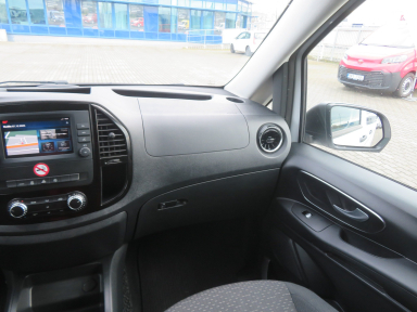 Mercedes - Benz Vito - 2023