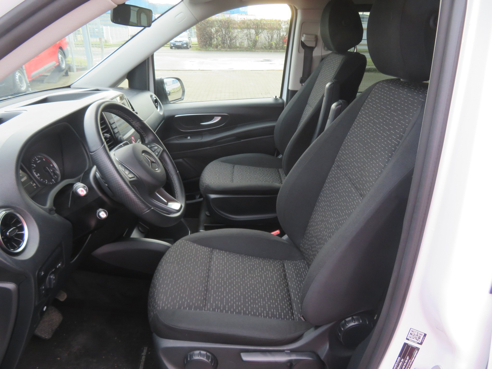 Mercedes-Benz Vito - 2023