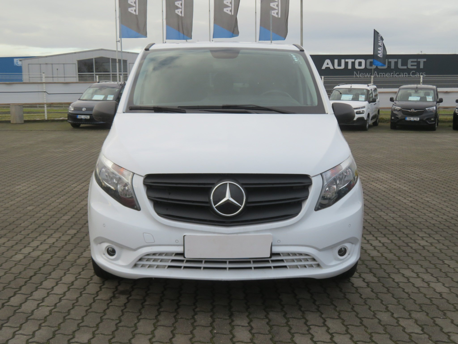 Mercedes-Benz Vito - 2023