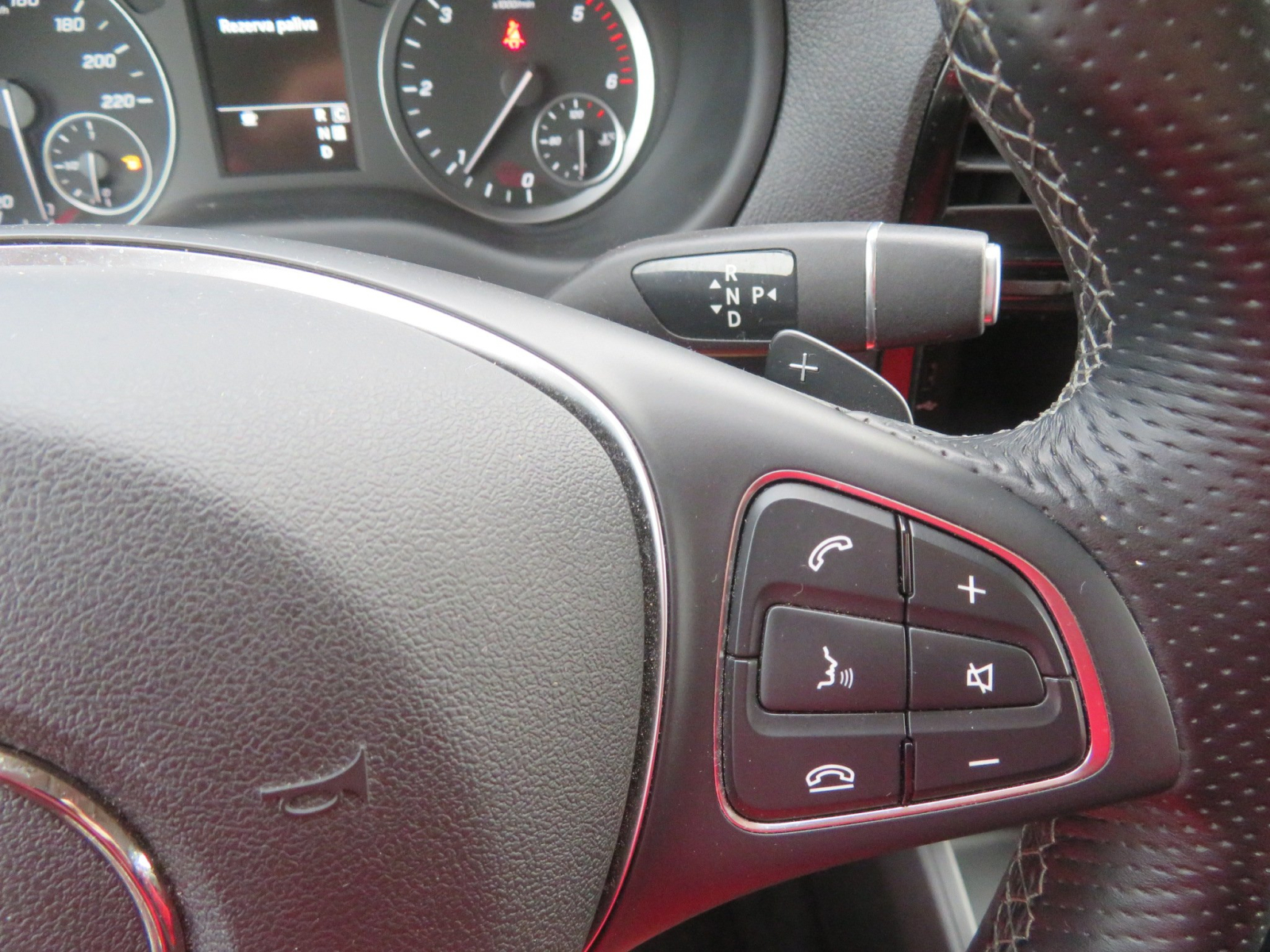 Mercedes-Benz Vito - 2023