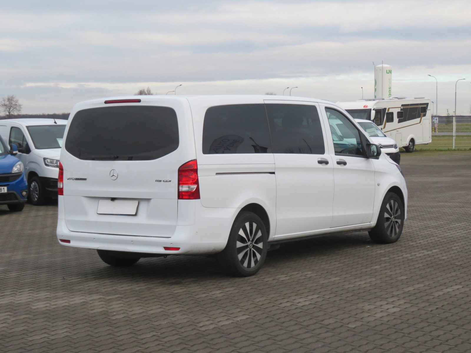 Mercedes-Benz Vito - 2023