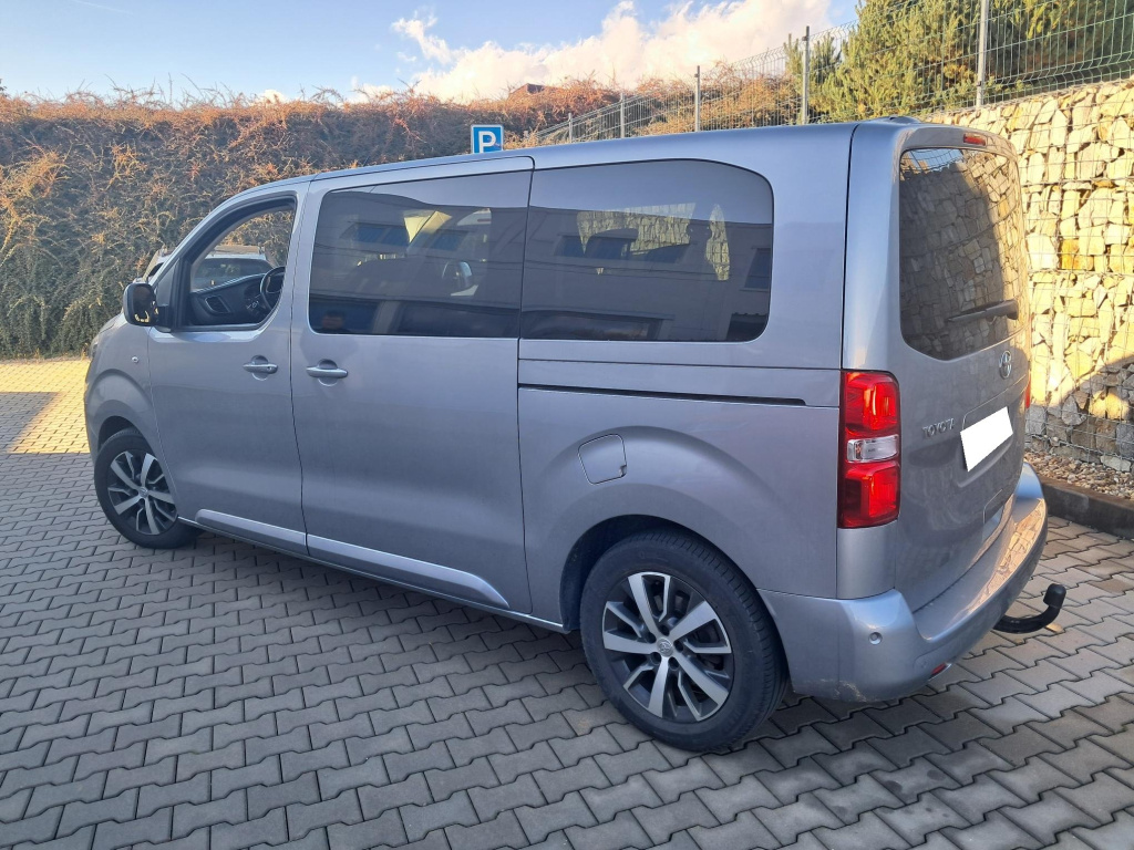 Toyota Proace Verso