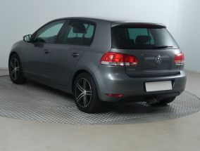 Volkswagen Golf - 2012
