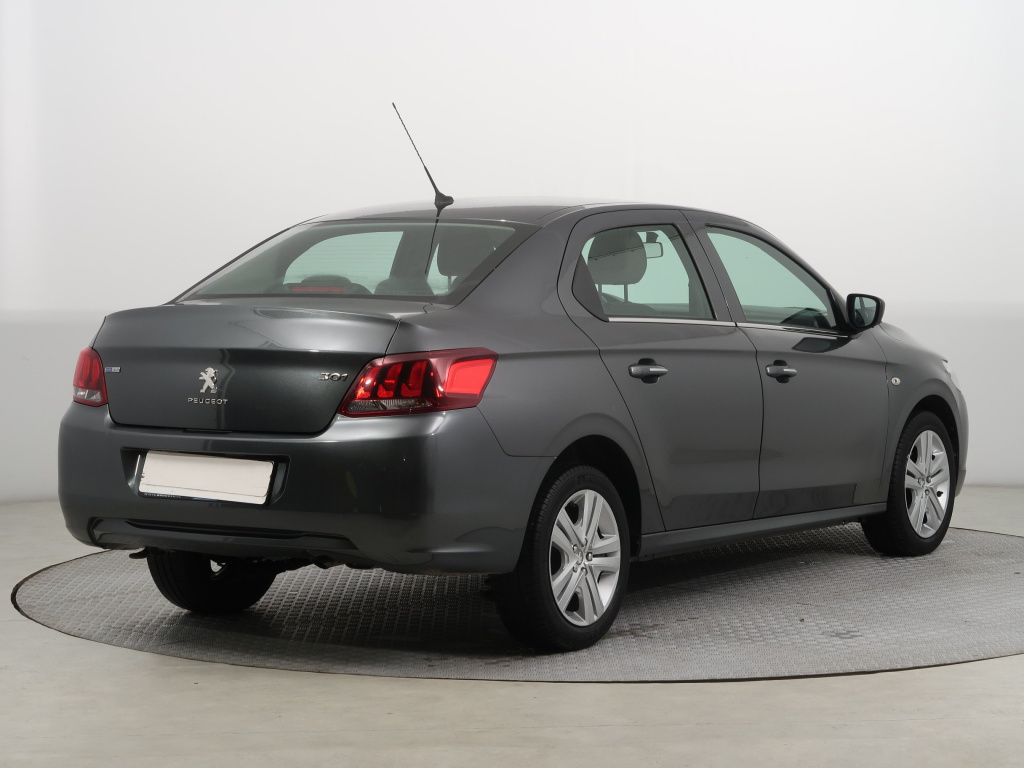 Peugeot 301