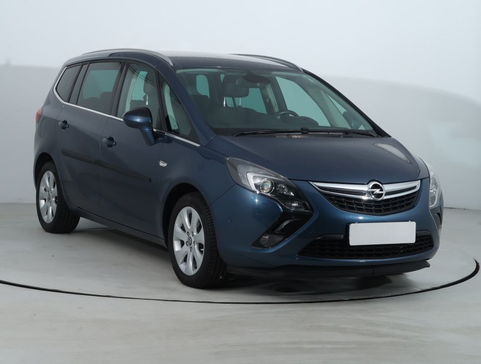 Opel Zafira - 2016