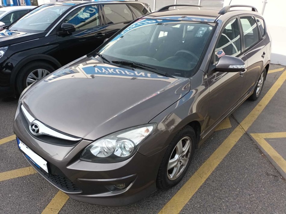 Hyundai i30 - 2012