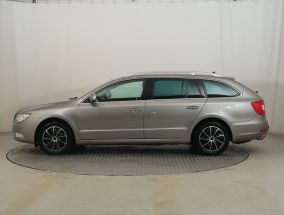 Skoda Superb - 2010
