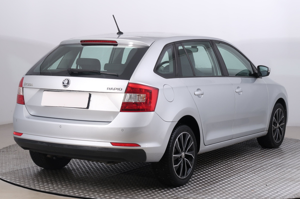 Škoda Rapid Spaceback