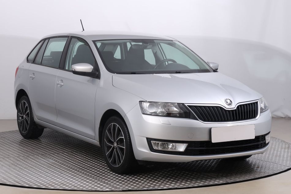 Skoda Rapid Spaceback - 2015