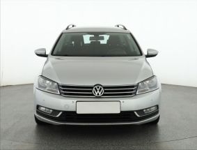 Volkswagen Passat - 2014