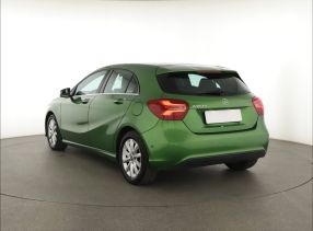 Mercedes-Benz A - 2016