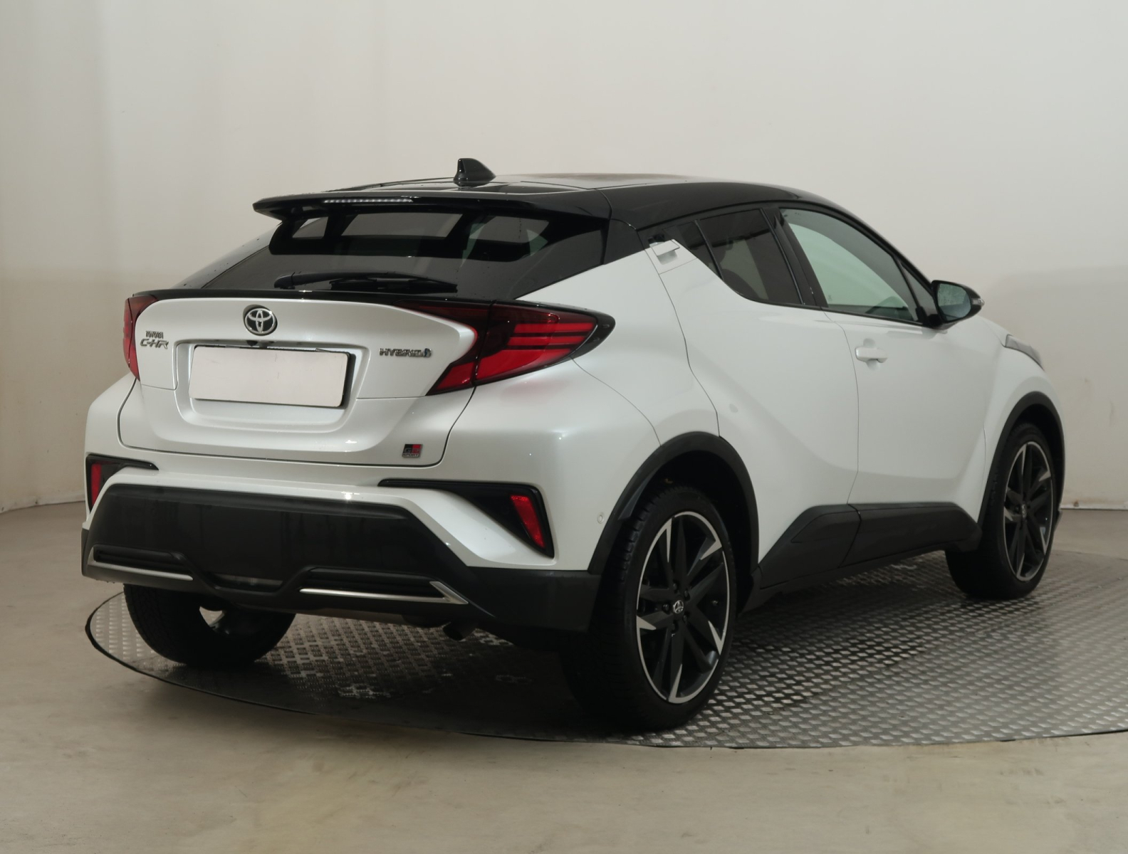 Toyota C-HR - 2023