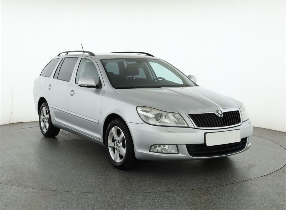 Skoda Octavia - 2011