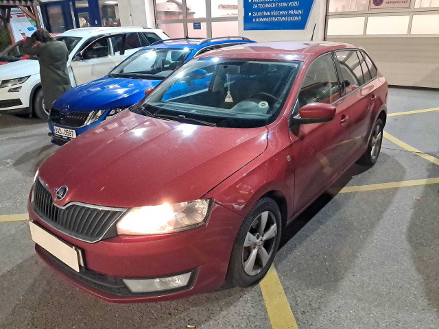 Škoda Rapid Spaceback 2015