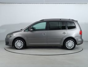 Volkswagen Touran - 2011