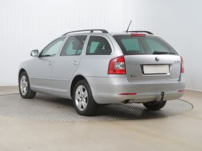 Skoda Octavia - 2012