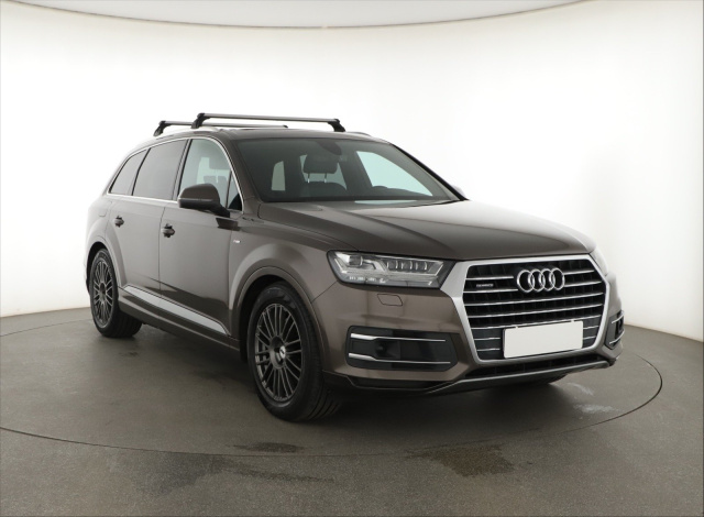 Audi Q7 2016