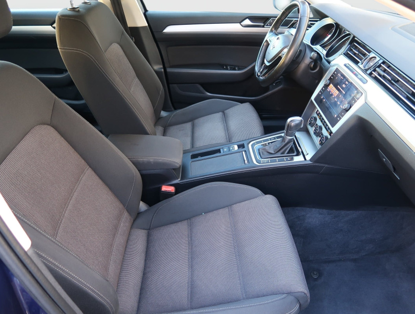 Volkswagen Passat, 2018