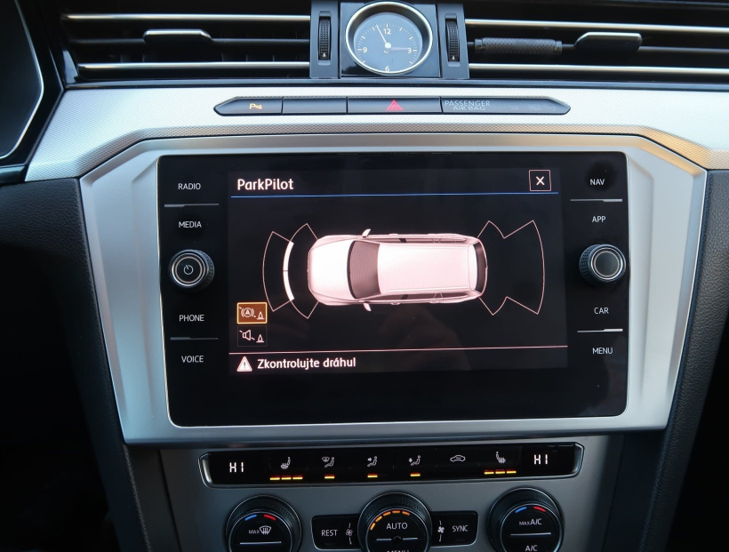 Volkswagen Passat, 2018