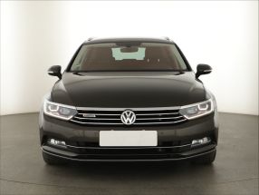 Volkswagen Passat - 2016