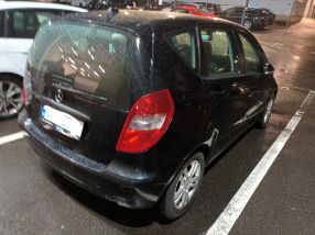 Mercedes-Benz A - 2010