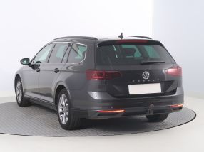 Volkswagen Passat - 2020