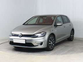 Volkswagen e-Golf - 2020