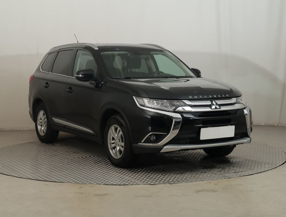 Mitsubishi Outlander - 2017