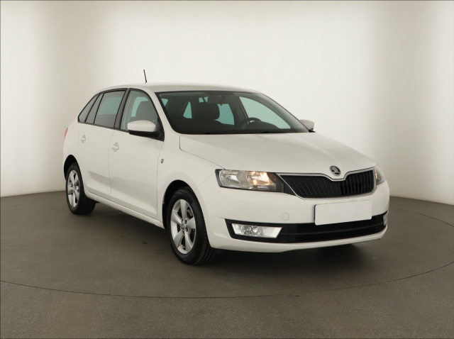 Škoda Rapid Spaceback 2015