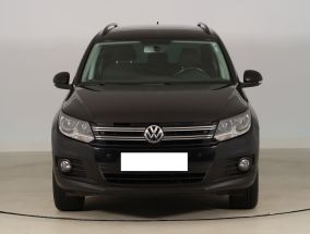 Volkswagen Tiguan - 2012