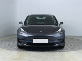 Tesla Model 3 - 2020
