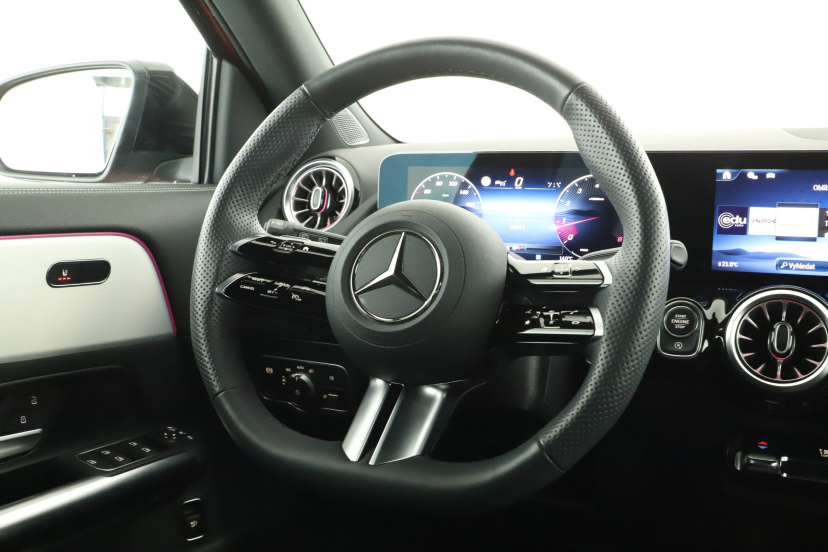 Mercedes-Benz GLA, 2026