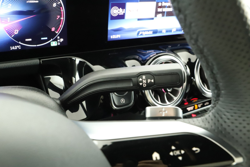Mercedes-Benz GLA, 2026