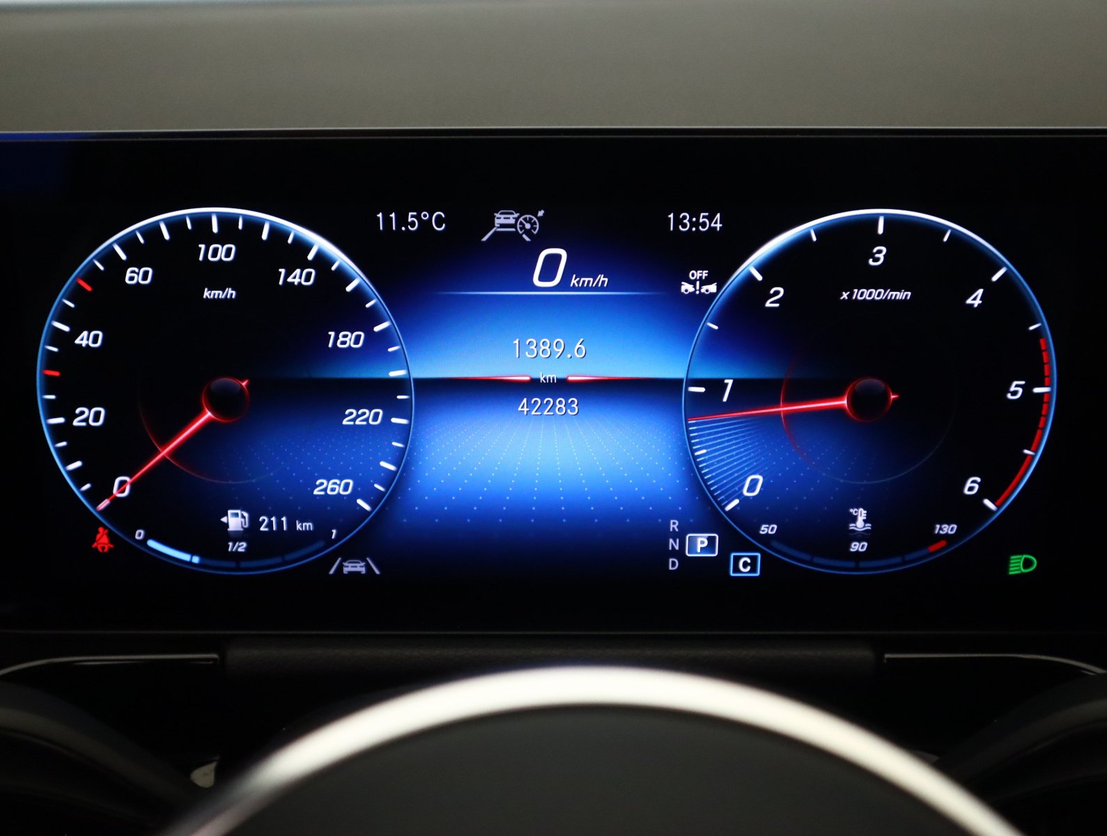 Mercedes-Benz GLA - 2023