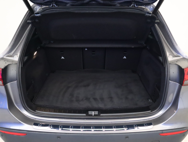 Mercedes-Benz GLA - 2023