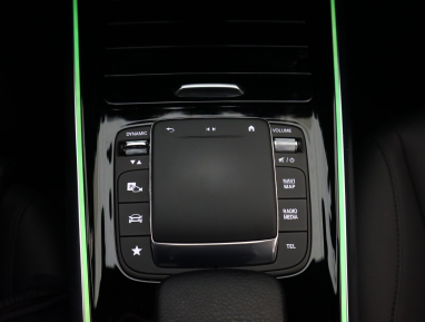 Mercedes-Benz GLA - 2023