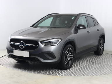 Mercedes-Benz GLA - 2023