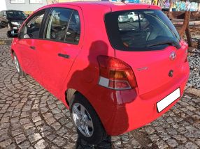 Toyota Yaris - 2009