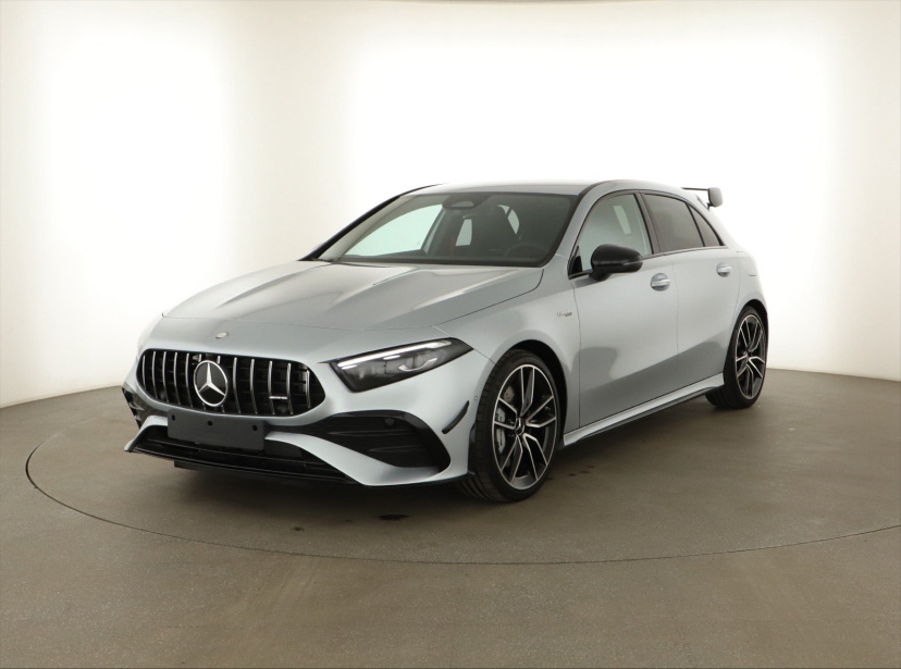 Mercedes-Benz A, 2026