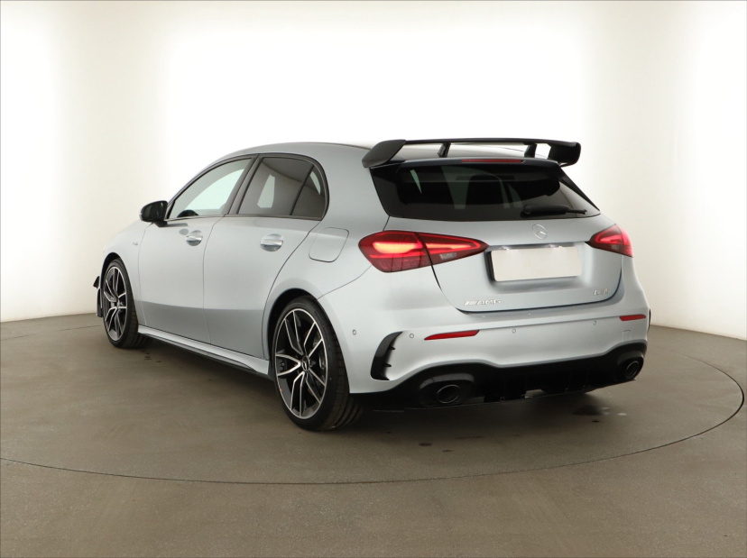 Mercedes-Benz A, 2026