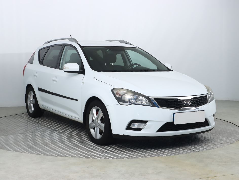 Kia Ceed - 2012