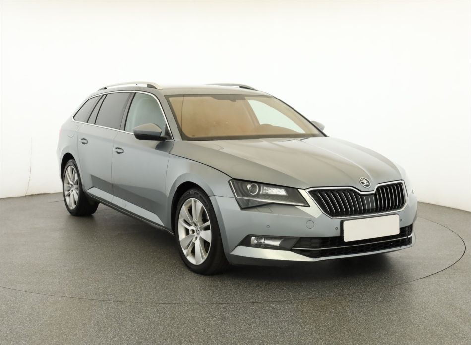 Skoda Superb - 2015
