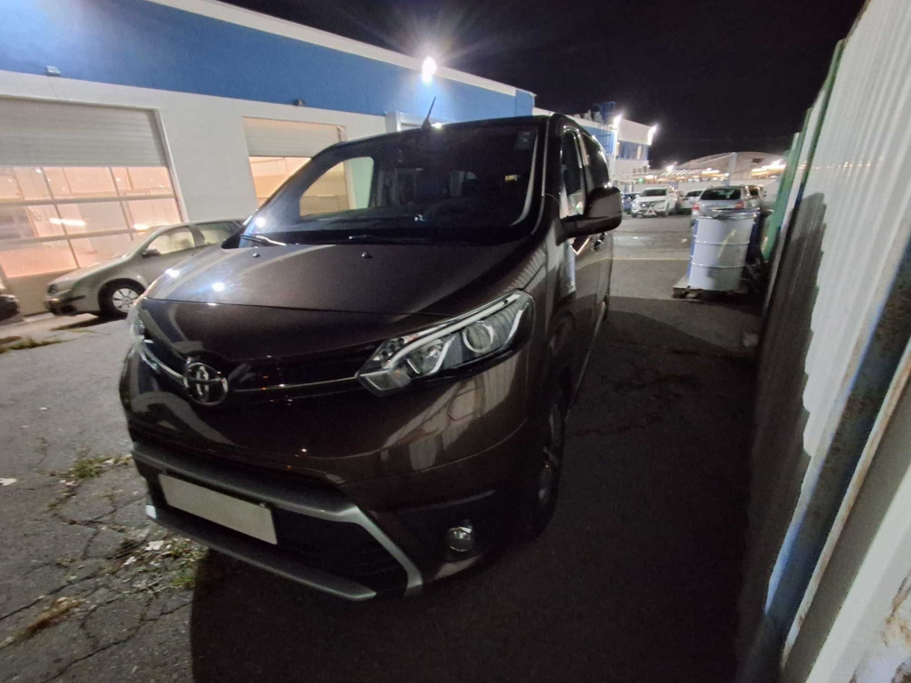 Toyota Proace Verso