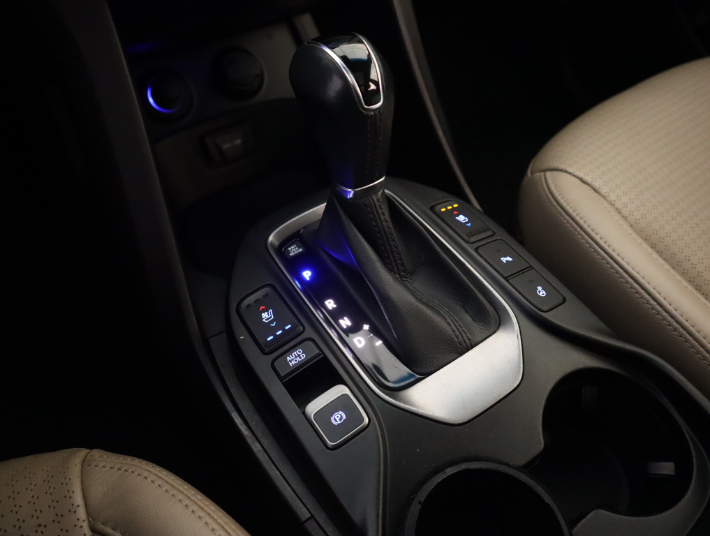 Hyundai Grand Santa Fe