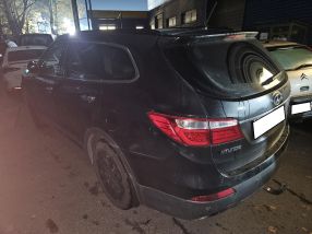 Hyundai Grand Santa Fe - 2013