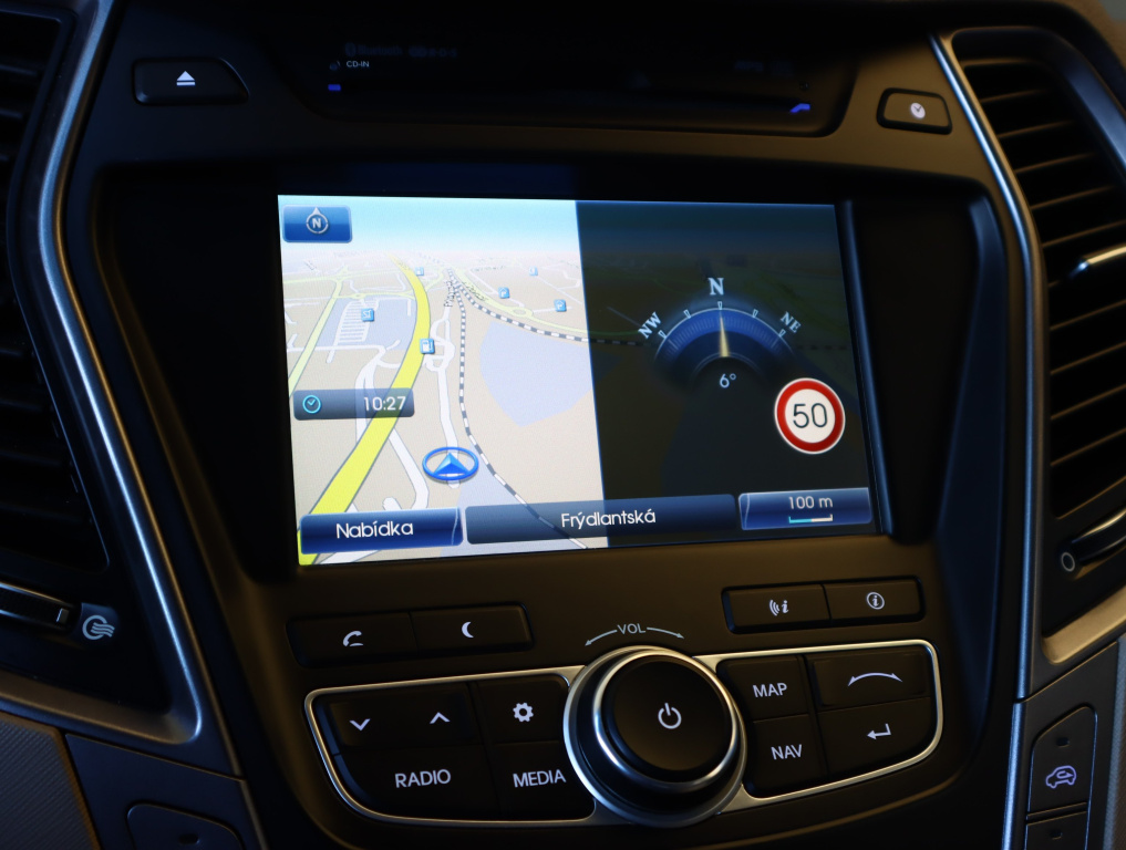 Hyundai Grand Santa Fe