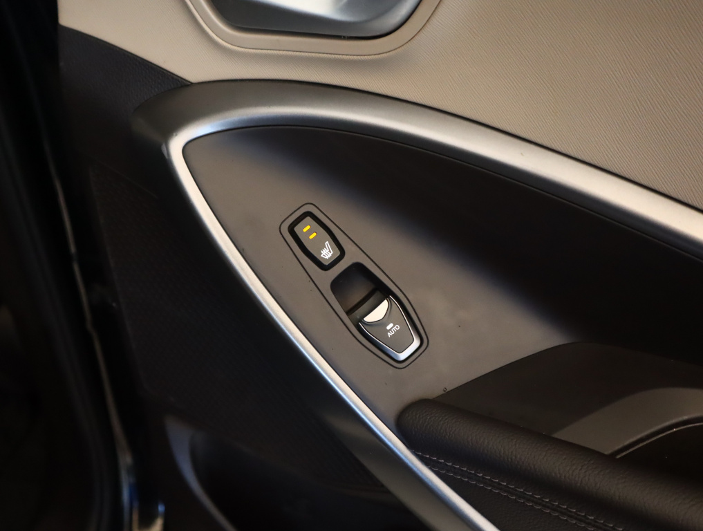 Hyundai Grand Santa Fe