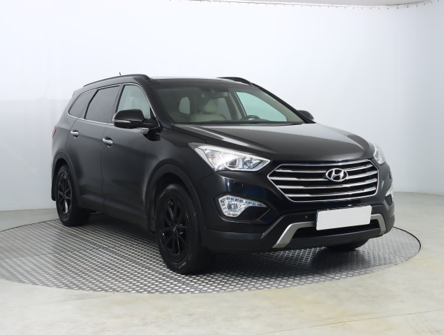 Hyundai Grand Santa Fe 2013