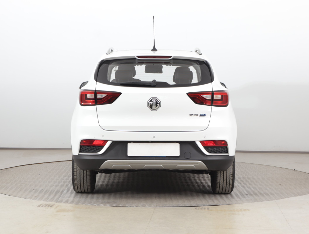 MG ZS SUV
