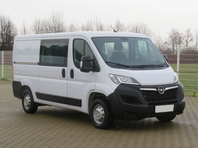 Opel Movano 2023